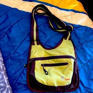 Sherpani shoulder/cross body bag, green and brown, like new